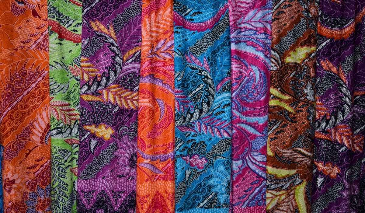 Balinese Traditional Fabrics are great as gifts (1)